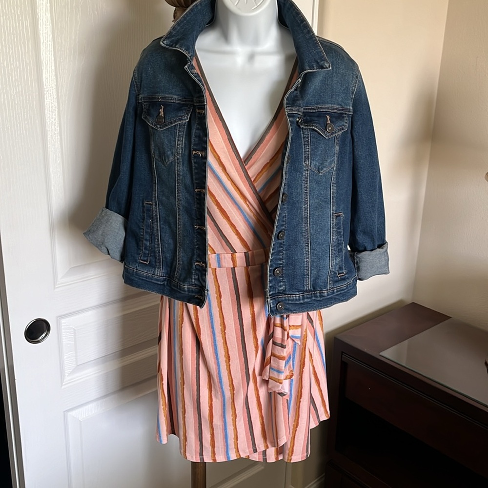 BCBG generation Wrap dress - Picture 4 of 6